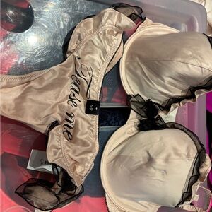 NWT two piece bra and undie. 34D and small